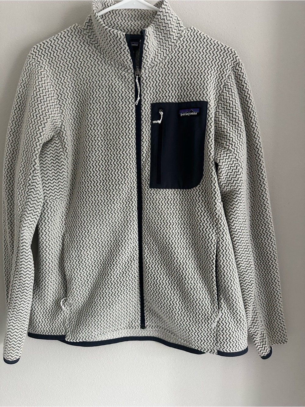 Patagonia Cream & Navy Chevron Fleece Jacket